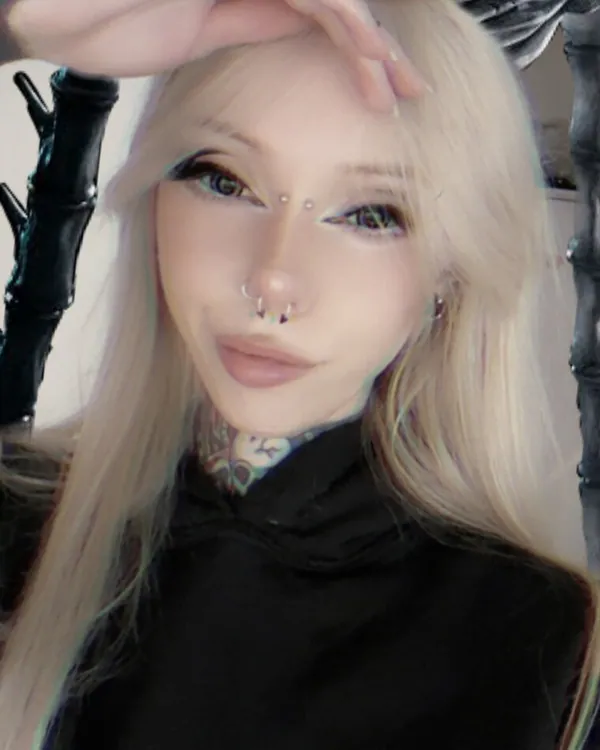 Sade profiilikuva